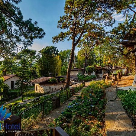 Loto Azul Hotel & Spa Valle de Bravo Exterior photo